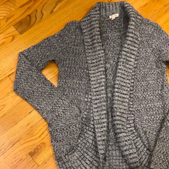 Anthropology SILENCE + NOISE Gray Pocket Cardigan BOHO Sweater Sz M - Picture 3 of 9